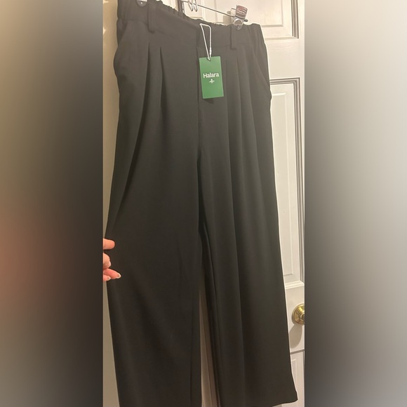 Halara Flex™ High Waisted Plicated Side Pocket Wide Leg Waffle Work Pants - Picture 4 of 4